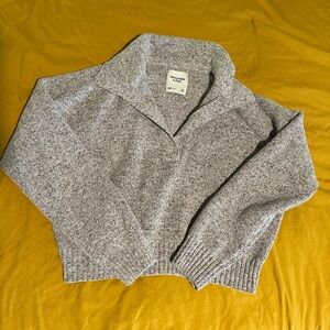 Abercrombie & Fitch Gray Cowl Neck Sweater